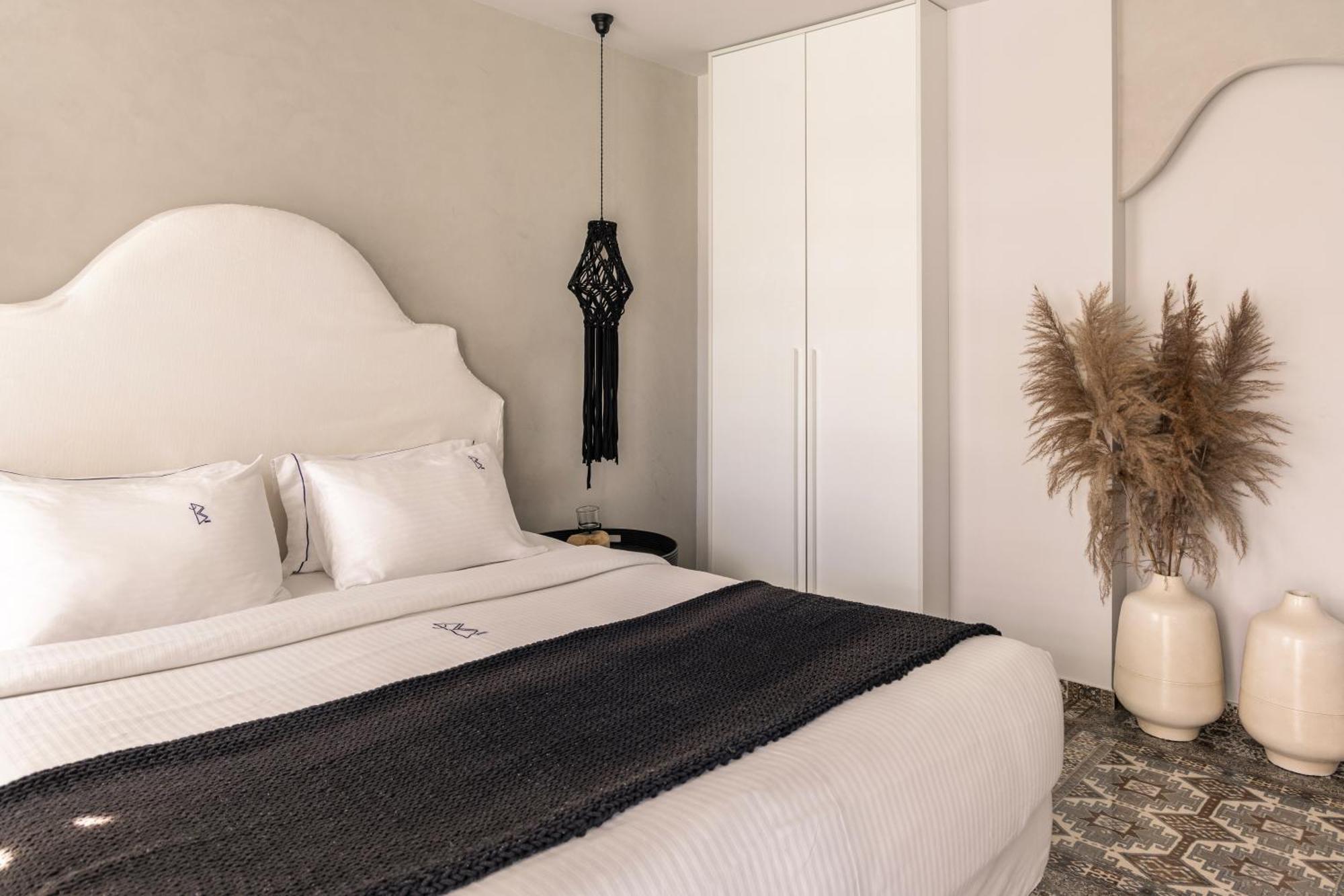 Blue Carpet Luxury Suites Pefkochori Exterior foto